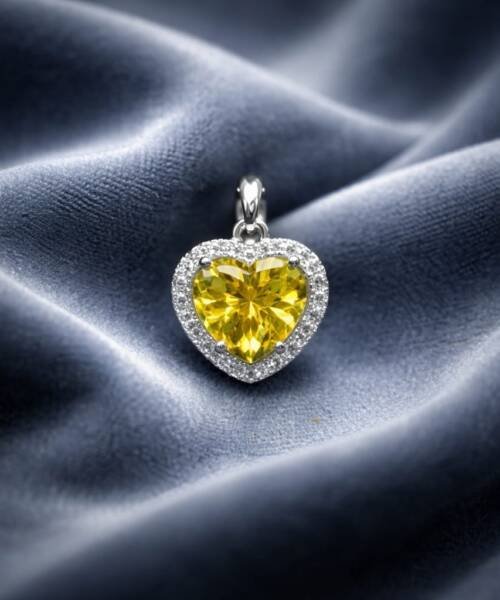 Dije Corazón Amarillo