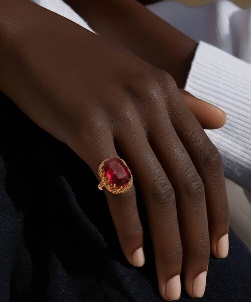 Anillo Piedra Gramde Imitacion Rubi